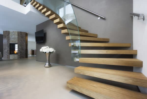QUELLE HAUTEUR POUR UNE MAIN COURANTE D'ESCALIER ?